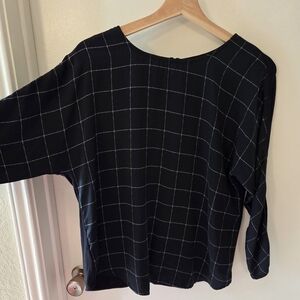 Ann Taylor Window Pane Dolman Sleeve Black Top M